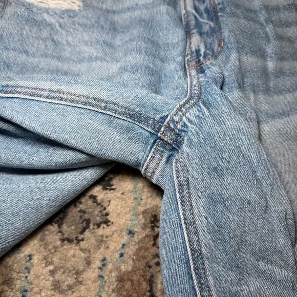 American Eagle Straight Jean - Picture 2 of 4